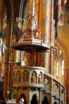 Púlpito, Catedral de San Matías, Budapest, Hungría