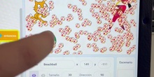 Utiliza los clones en tus programas con Scratch y anímalos con movimiento al azar.