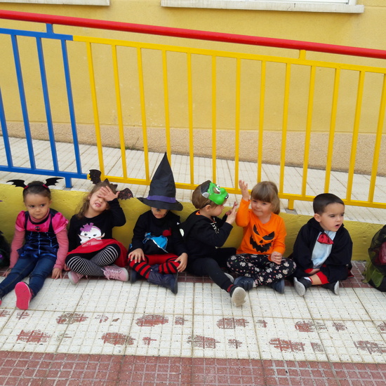 Halloween Photograps (Primary 1) 37