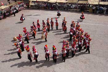 Danza en Taquile, Perú