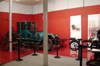 Exposición de coches antiguos, Alcalá de Henares, Madrid