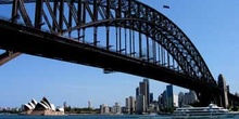 Puente de Sydney y Opera House al fondo, Sydney, Australia