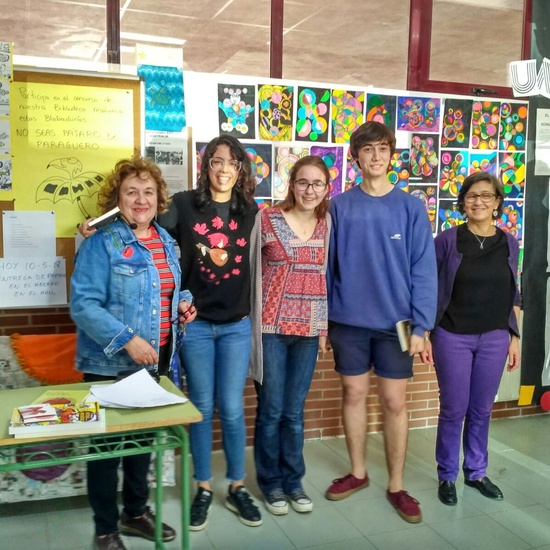 Entrega premios concurso literario y fotografía matemática 7