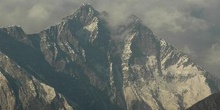 Acercamiento al Lhotse, visto desde Tengboche