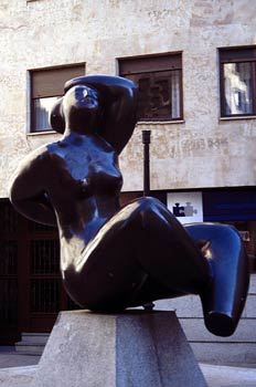 Escultura de Hipólito Perez Calvo