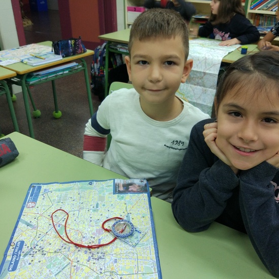 Orientamos el plano con ayuda de la brújula 11