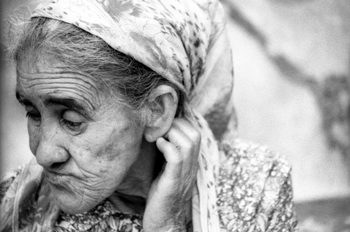 Rostro de anciana, favelas de Sao Paulo, Brasil