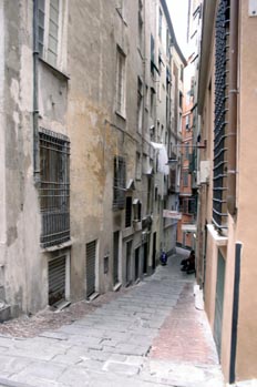 Callejón del centro histórico, Génova