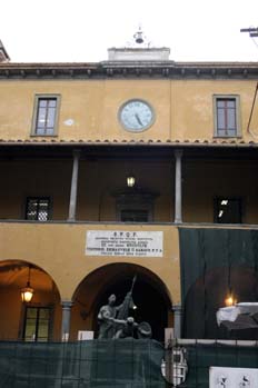 Facultad de letras, Pisa