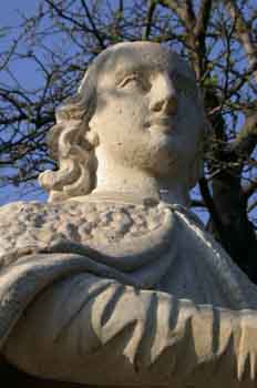 Detalle de una estatua