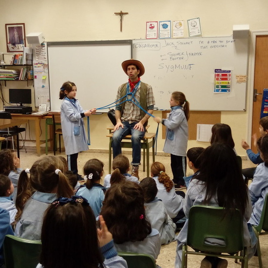 JORNADAS CULTURALES 2018: TEATRO EN INGLÉS 11