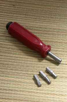 Destornillador de puntas intercambiables