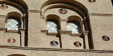 Doble ventana Lonja de Zaragoza