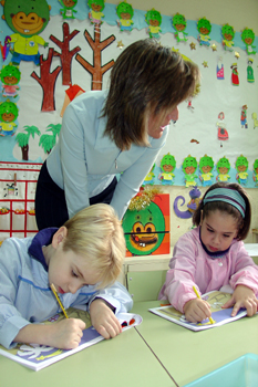 Realizando actividad en el aula