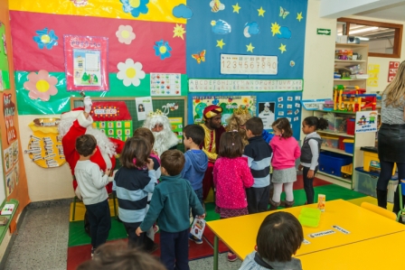 Los RRMM y Papá Noel en INF 4A 9