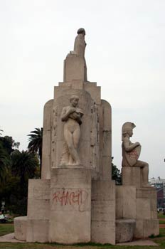 Monumento a Nicolás Avellaneda, Avellaneda, Buenos Aires, Argent