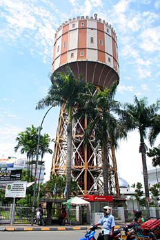 Depósito de agua, Medam, Sumatra, Indonesia