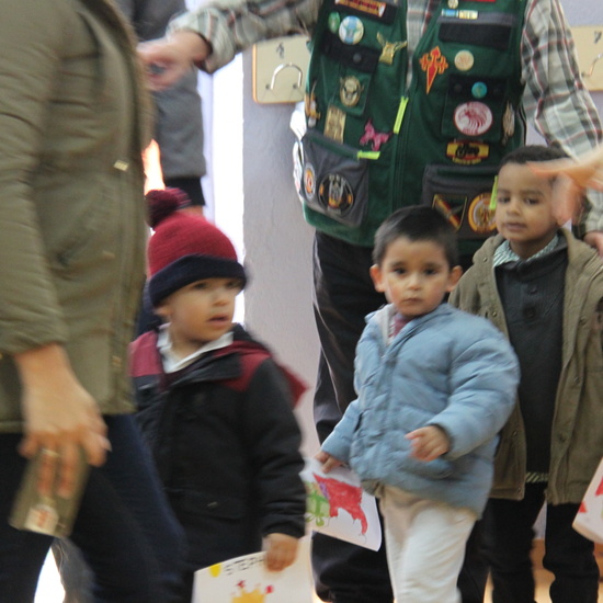 Visita de sus Majestades los Reyes Magos al colegio Luis Bello en moto 2018 30