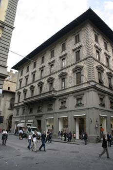 Edificio histórico en la calle Corso Italia, Florencia