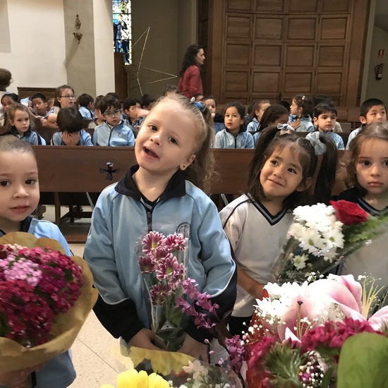 Flores a María - Educación Infantil 3