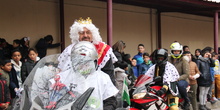 Visita de sus Majestades los Reyes Magos al colegio Luis Bello en moto 2018 10
