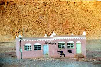 Colegio cercano a Telouet, Marruecos