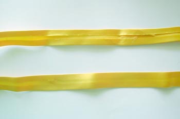 Cinta al bies de raso