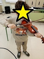 NUESTROS PEQUEÑOS DESCUBRIENDO INDTRUMENTOS 1