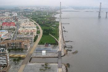 Vista del Parque de las Naciones desde la Torre Vasco de Gama, L