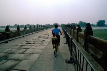 Montar en bicicleta, China