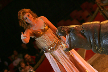 Domadora de animales