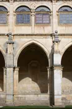 Fachada del Monasterio de San Zoilo, Carrión de los Condes, Pale