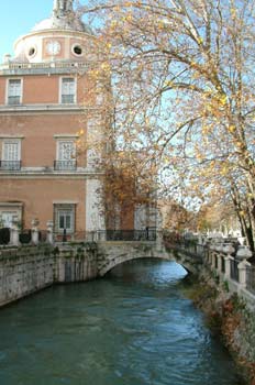 El Tajo a su paso por el Palacio Real de Aranjuez, Comunidad de