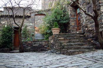 Construcción en pizarra, Patones, Madrid