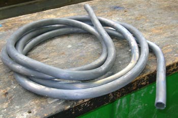 Tubo de plomo en rollo