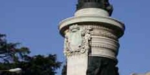 Monumento a la reina María Cristina de Borbón, Madrid