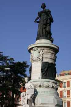 Monumento a la reina María Cristina de Borbón, Madrid