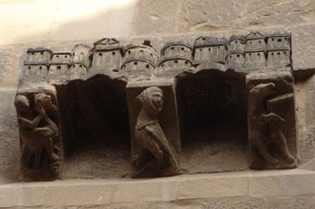 Detalle de la fachada de la Catedral de Tudela, Navarra