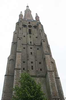 Torres de la Iglesia de Nuestra Señora, Brujas, Bélgica