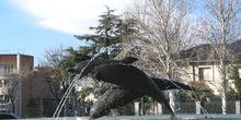 Detalle Fuente de los Delfines, Madrid