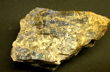 Labradorita (Canadá)