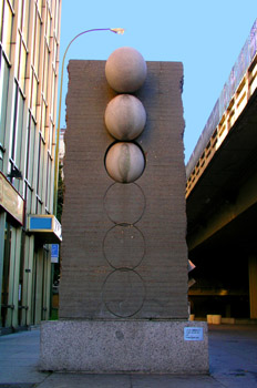 Al otro lado del muro, Museo de escultura al aire libre, Madrid