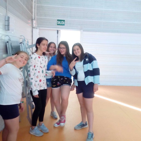 2019_06_11_Sexto B comienza el montaje del escenario para la graduación_CEIP FDLR_Las Rozas 18