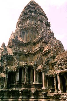 Una de las torres de Angkor, Camboya