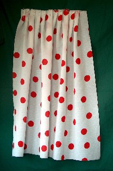 Caída de tafetán al sentido del hilo