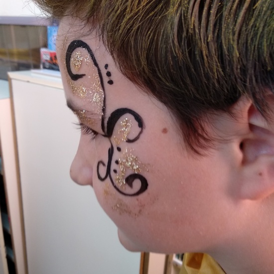 Instantes previos a la actuación de carnaval 13