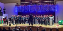 Coro CEIP Gonzalo Fernández de Córdoba en el Auditorio Nacional (18-12-24). Brújula la bruja. Gala de entrega de premios del Certamen de Villancicos "Madrid un libro abierto"