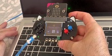 Programa con MicroCode con micro:bit shield for MakeCode Arcade