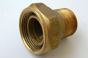 Enlace latón racord loco