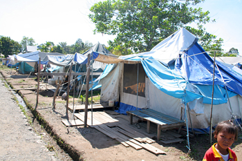 Campamento de tiendas, Melaboh, Sumatra, Indonesia